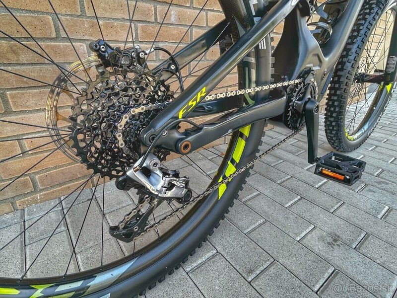 S-Works Turbo Levo FSR Carbon Specialized / 27,5" / M /