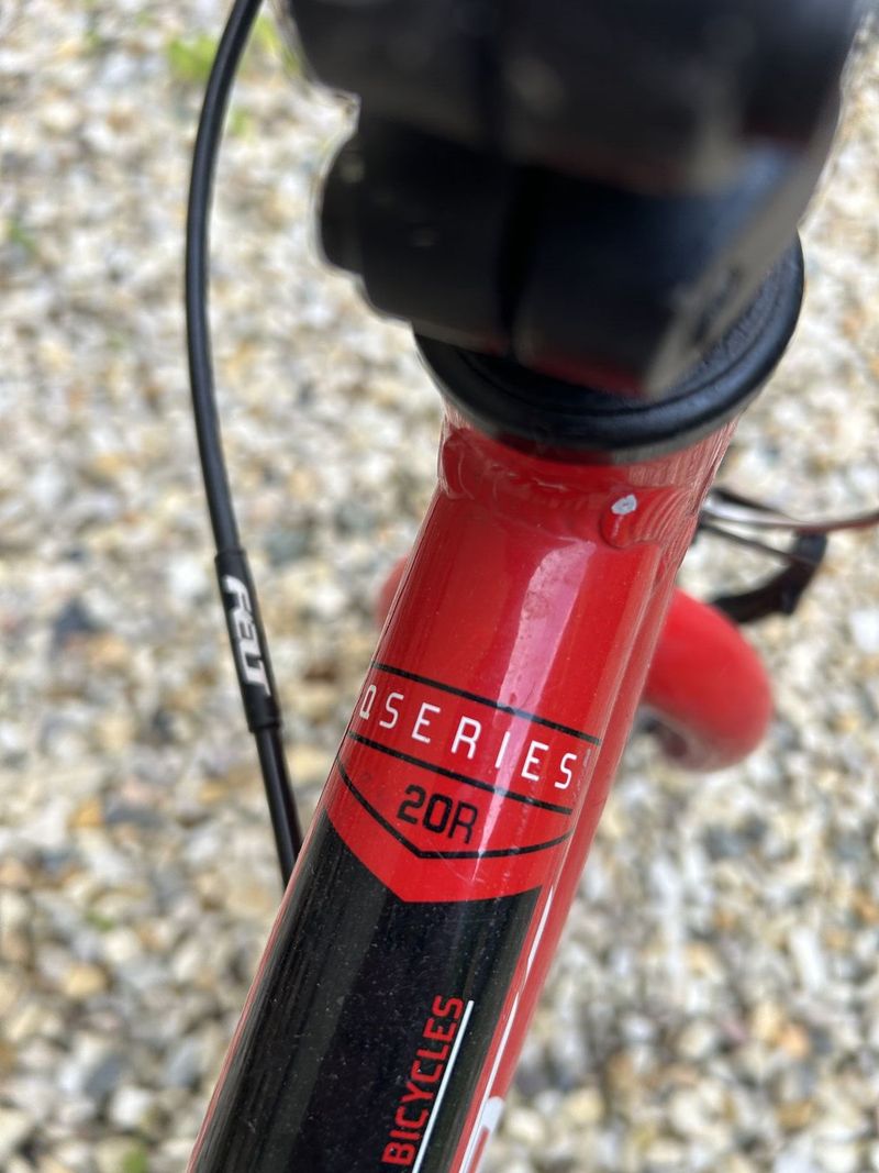 Dětské kolo FELT Q-Series 20R – 7 rychlostí, dobrý stav