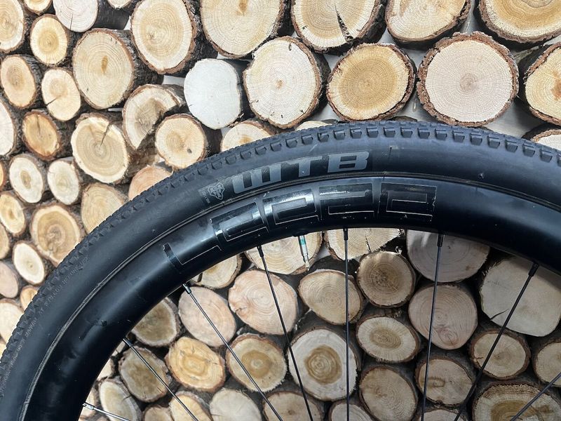 Zapletena karbonová gravel kola LEEZE, centerlock, ořech Shimano