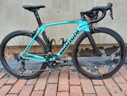 Bianchi Oltre XR3 Celeste