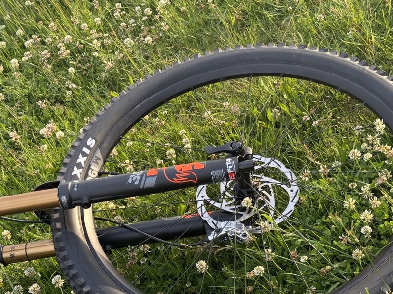 Ghost Trail CF Pro Fox Kashima Full Party
