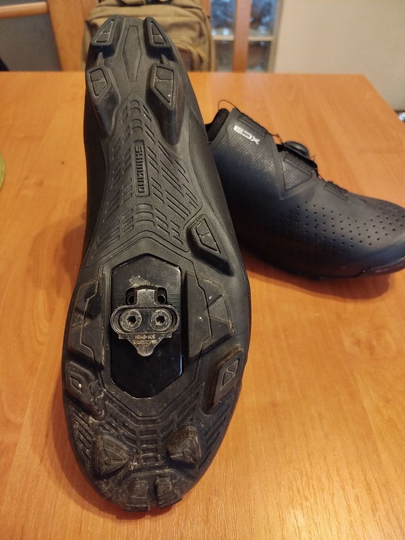 Téměř nové MTB tretry XC 300 44E