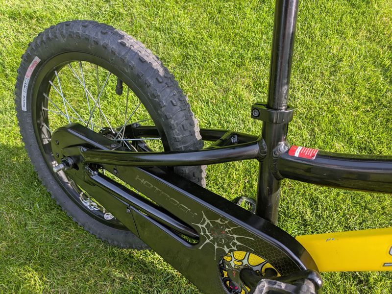 Specialized Hotrock 16 - ideální první kolo