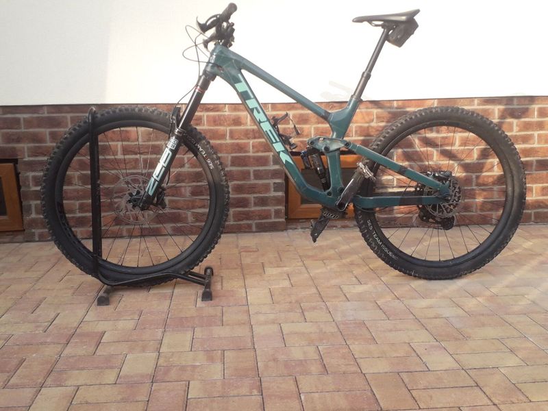 Trek Slash 9.8 GX AXS