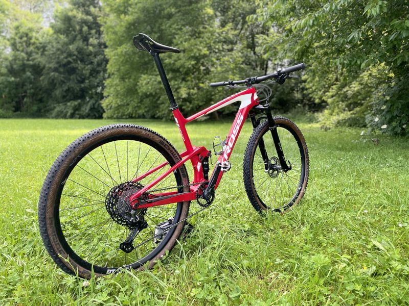 Kross Earth Team, vel. 20"(XL), 10.6kg, XTR, karbon kola DT Swiss 1200