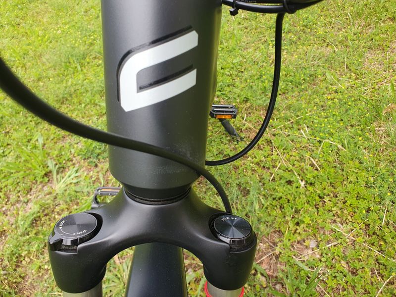Krosové elektrokolo One-Cross 9.9-M 720Wh velikost M