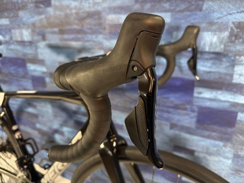Rozvoz po ČR - Merida 2024 - Scultura 6000 elektrické řaz. 2x12 - vel. M pro 175-181cm (kolo č.81)