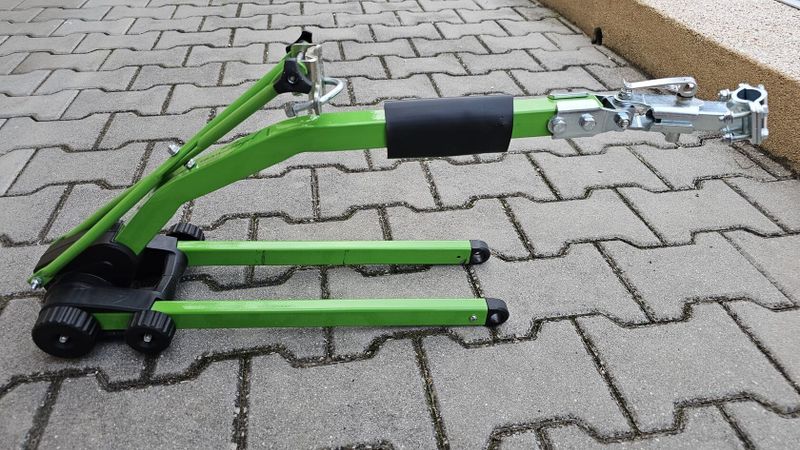 Tažná tyč za kolo, zelená 