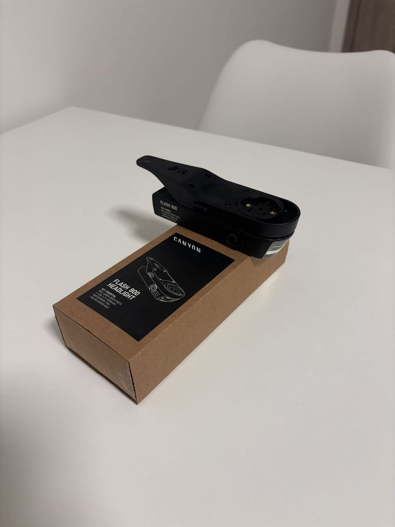 Canyon Flash 800