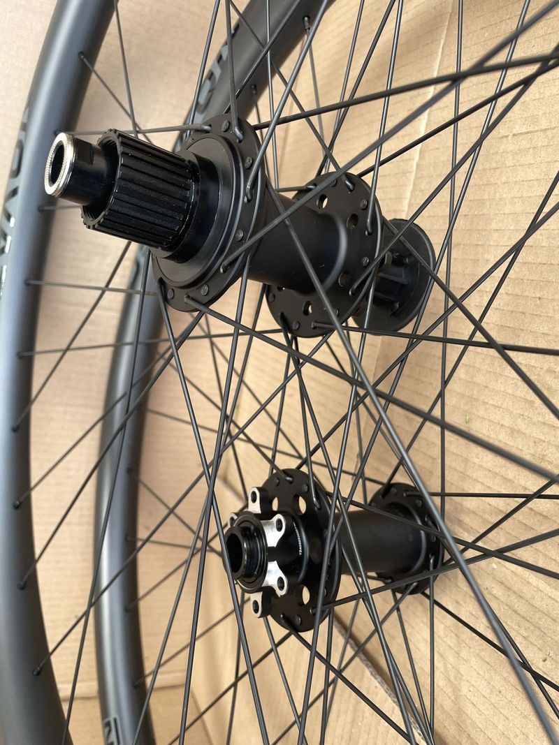 Nové - Enduro karbonové výplety NOVATEC M30 29" 
