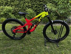 Trek Slash AKO NOVÝ