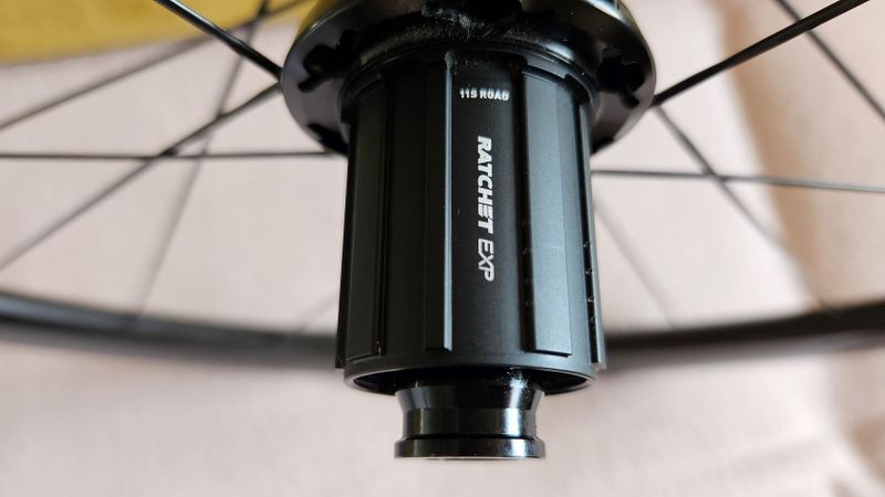 Silniční kola Bontrager Aeolus RSL 37 TLR pro kotoučové brzdy