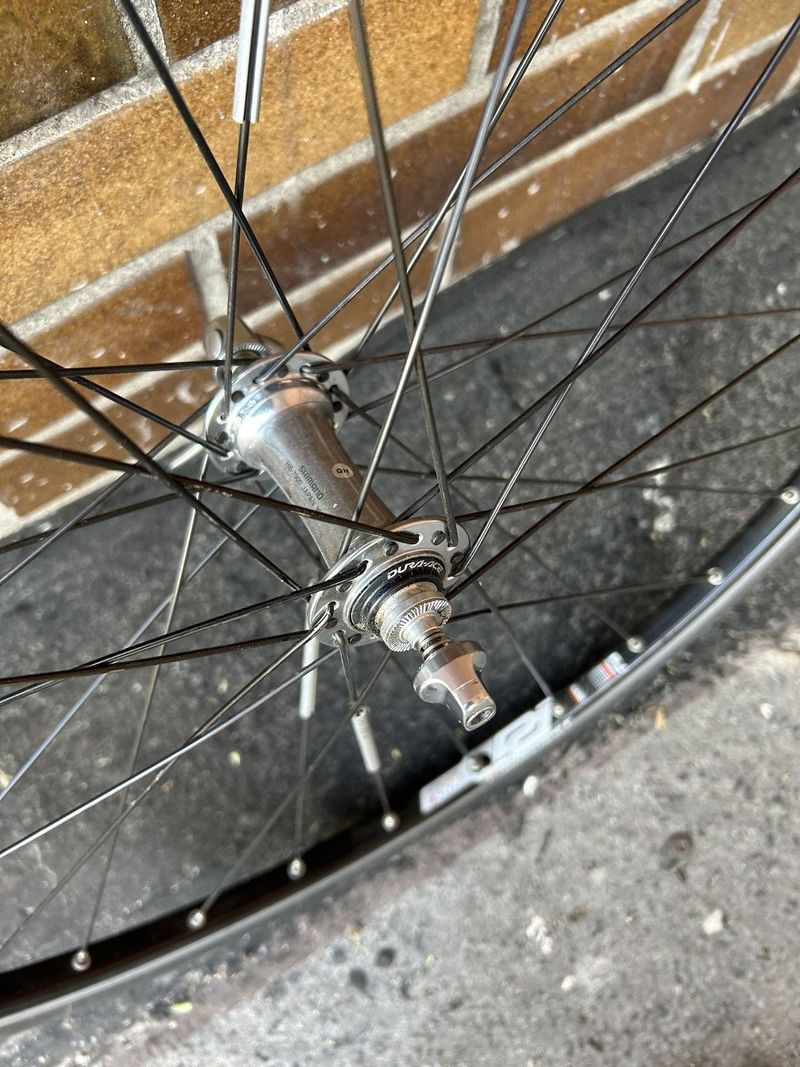 Silniční kola Shimano Durace