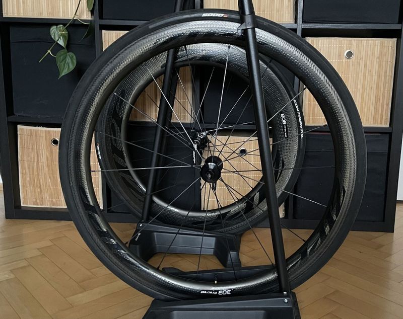 Zipp 303 808 Firecrest / pláště Continental / Shimano Sram 11s