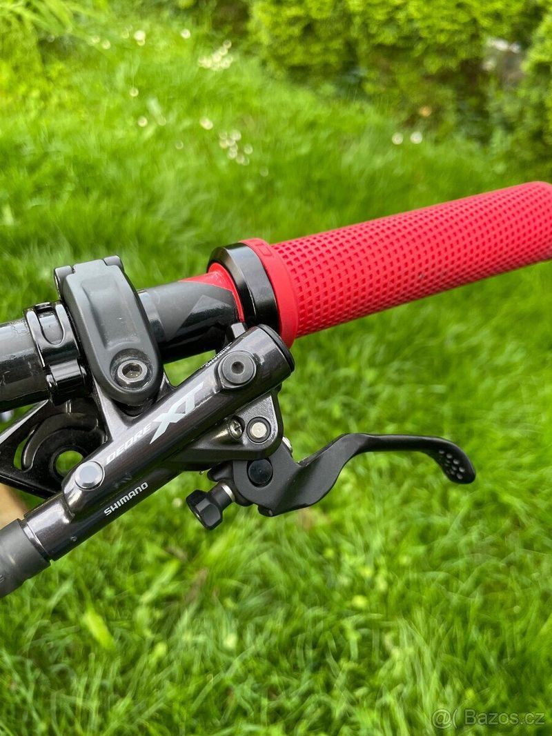 Horské karbonové celoodpružené kolo Cube Stereo 120 HPC SLT 
