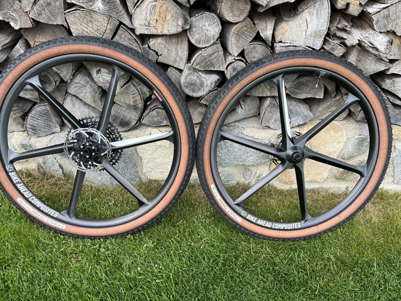 prodám Bike Ahead Composites BiTurbo RS.X 29er