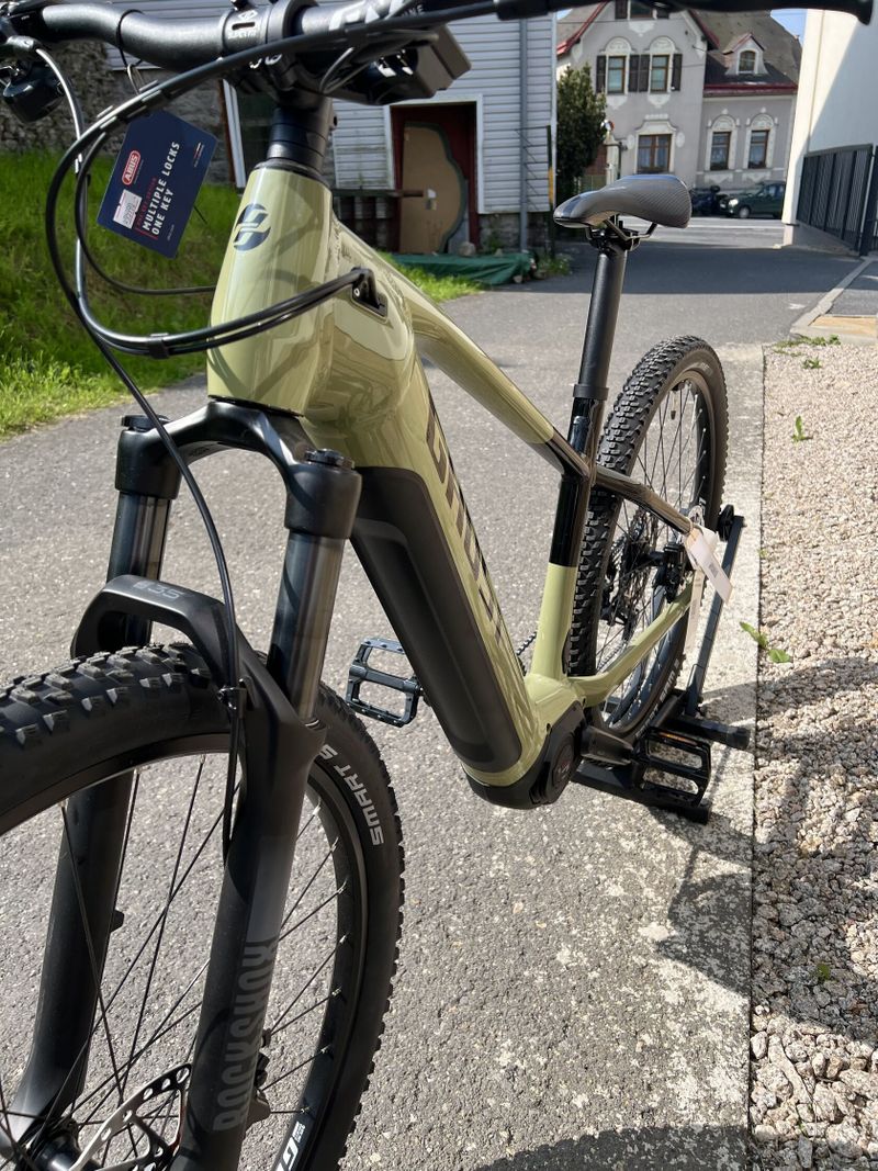 Horské elektrokolo GHOST E-Teru Pro Light Khaki/Black - M