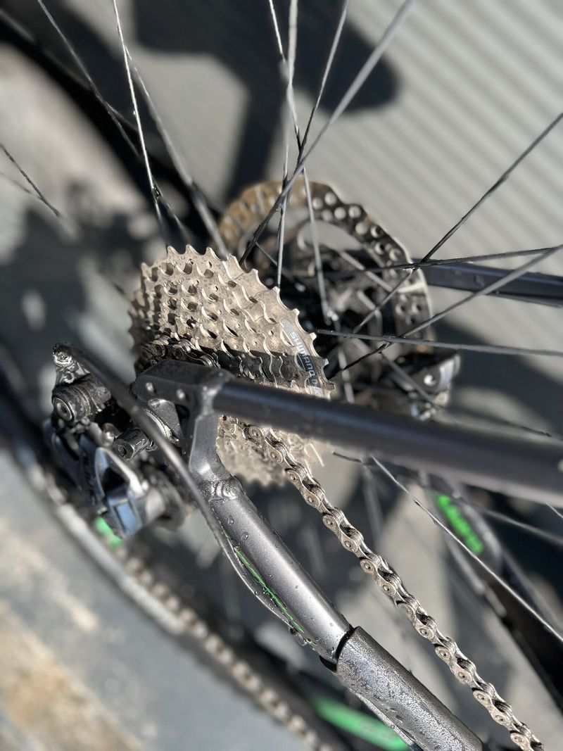 Giant ToughRoad SLR 2 (2020) - perfektní stav, málo jeté