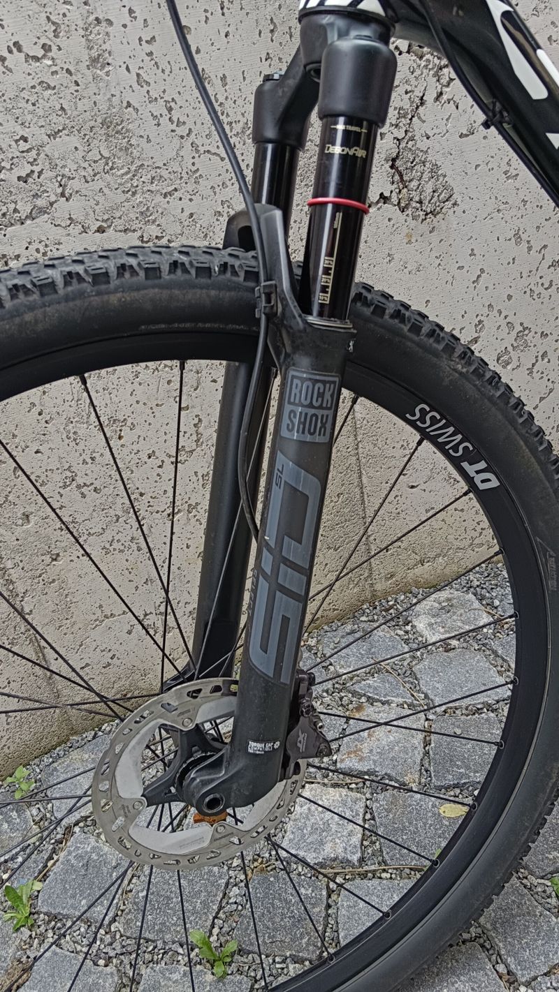 karbonové horské kolo SCOTT Scale 920 a 935