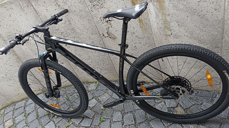 karbonové horské kolo SCOTT Scale 920 a 935