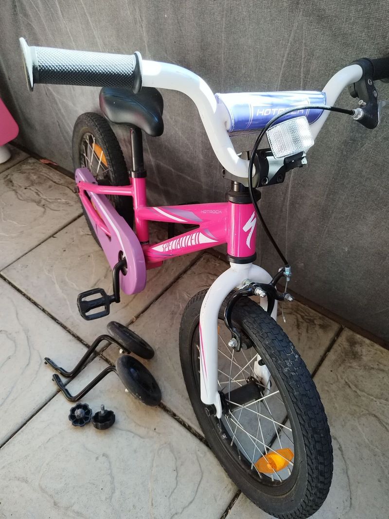 Specialized dětské kolo 16"