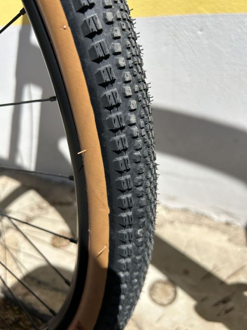 Rock Machine GravelRide CRB 900 AXS