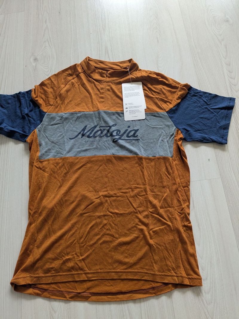 Dres Maloja 