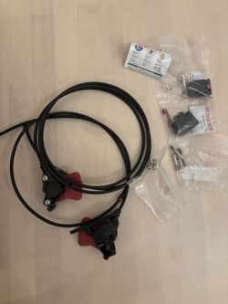 NOVÉ třmeny SRAM Rival eTap AXS