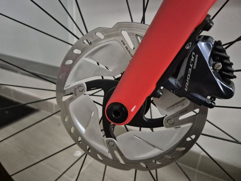 BMC - Teammachine SLR FIVE Neon Red/Black