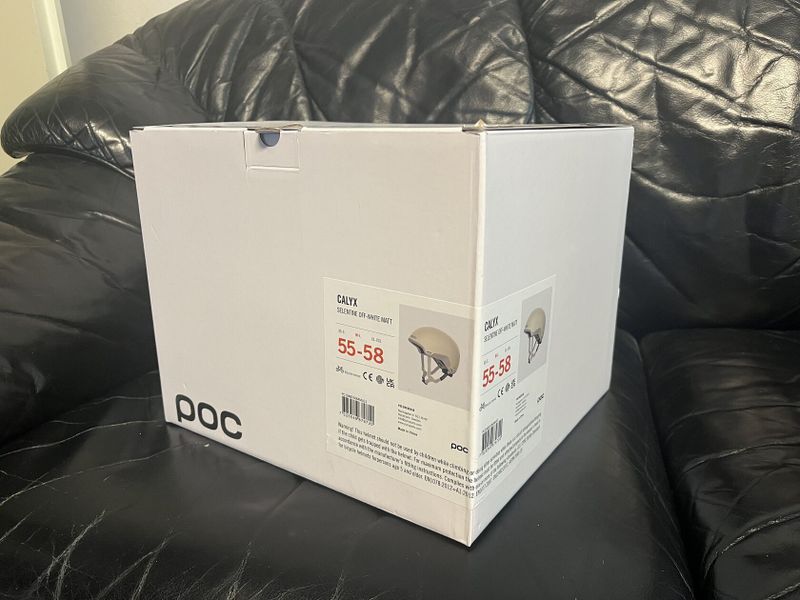 Nová univerzální helma POC Calyx, vel M-L 55-58