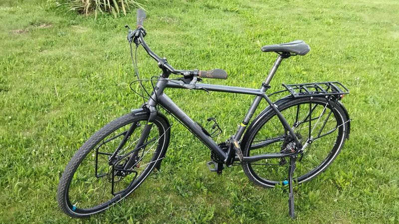 cestovní kolo Cube Touring