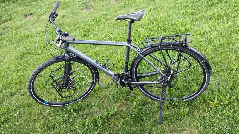 cestovní kolo Cube Touring