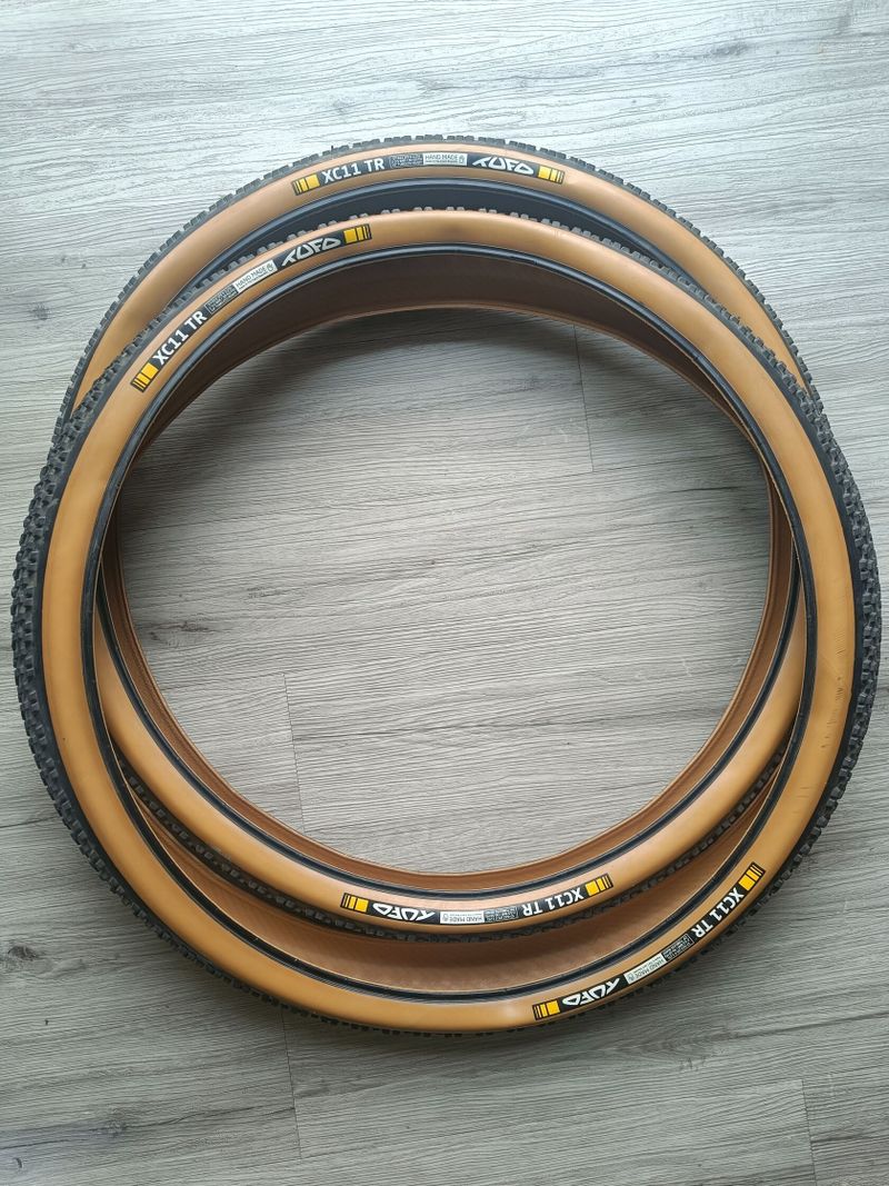 Prodám pláště TUFO XC11 29"x 2,25