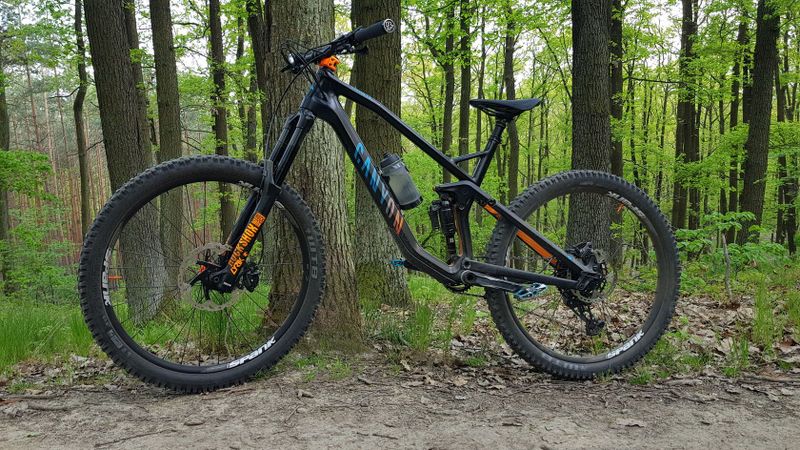 Canyon Strive 27,5 karbon - vysoké zdvihy - pevná kola - GX eagle - prohlídka u I.P. Pavlova