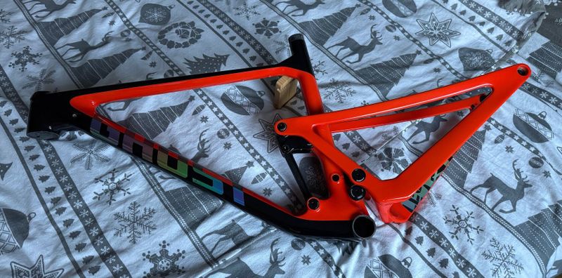Rám GHOST Lector FS Pro Black/Orange + tlumič Rock Shox Sid...+ sedlovka Eighpins