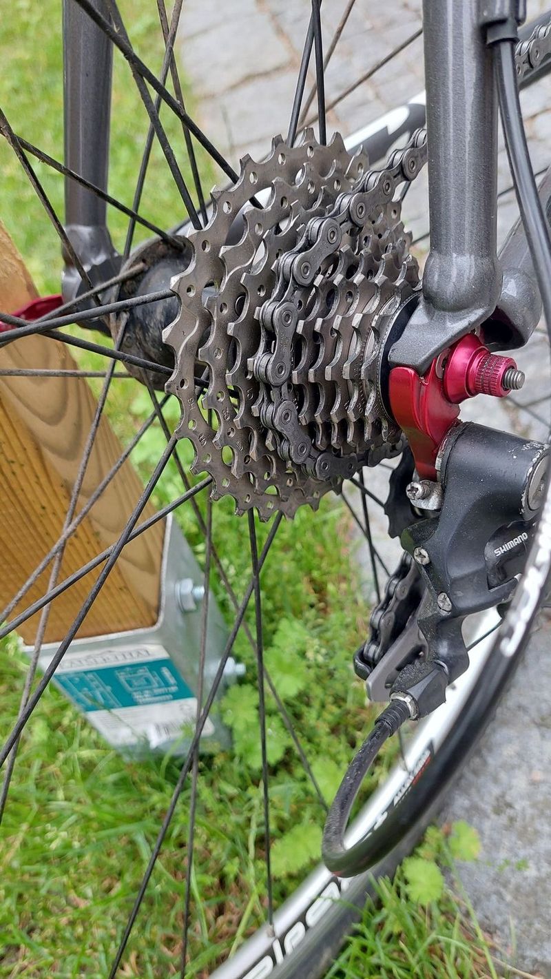 Giant TCX 1 (Shimano 105), velikost M z roku 2011, s wattmetrem Inpeak