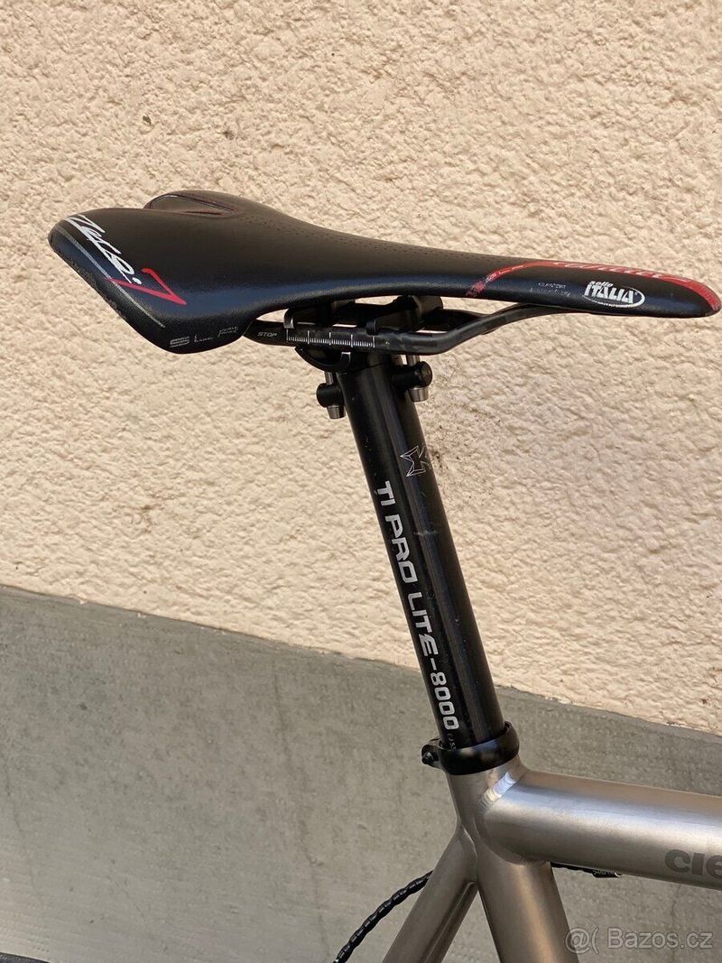Titanové Custom kolo Cielo Rosso 6,4kg (XL) Použité