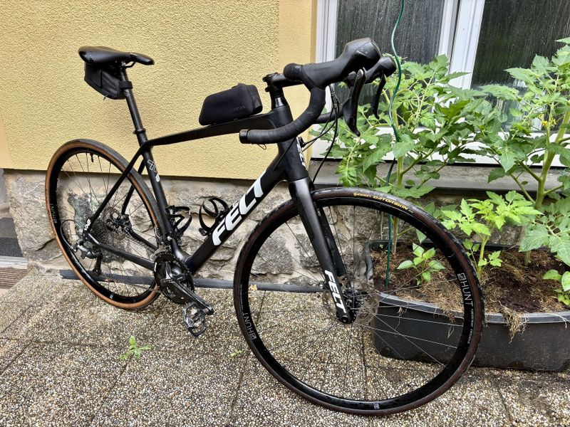 FELT VR6 na Shimano TIAGRA, 56