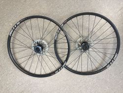 Zapletená kola 26" Maddux DC 3.0 Disc