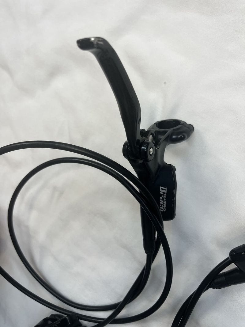 MTB brzdové páky vč. třmenů Tektro Draco na kotouče