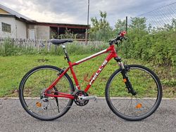 Trekingové kolo pro sportovní jizdu