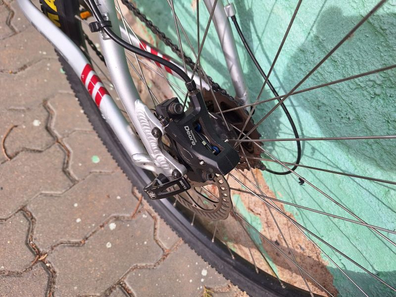 SUPERIOR XC870D, velikost rámu S, kola 26", 