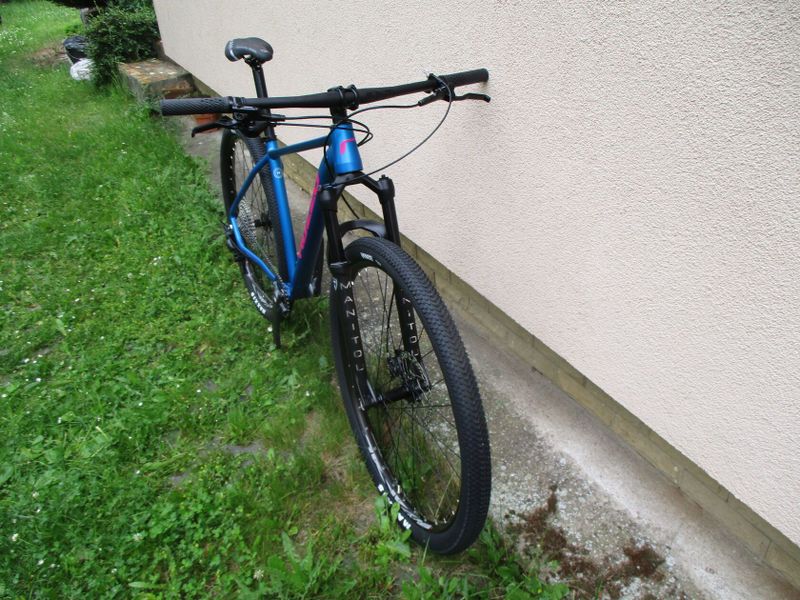 Nové 29" kolo ROZZO BOOST Grace 19", vzduch. vidlice Manitou Markhor, Shimano Deore1x12, pevné osy