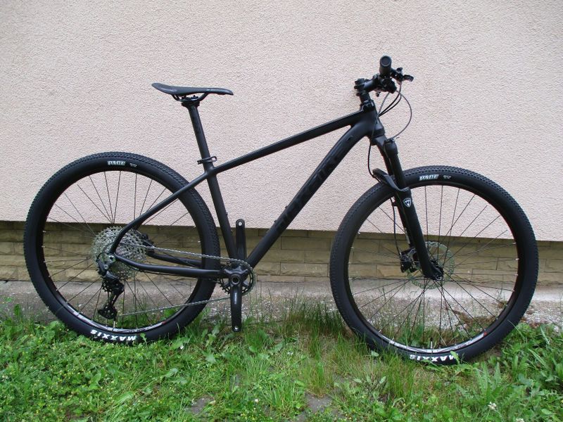 Nové lehké 29" kolo na rámu Maxbike M909 17", SLX/Deore 1x12, vzduch. vidlice Manitou Markhor