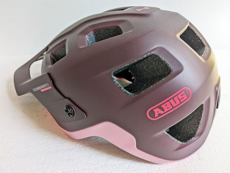Dámská allmountain/trailová přilba Abus MoDrop wildberry 57-61cm