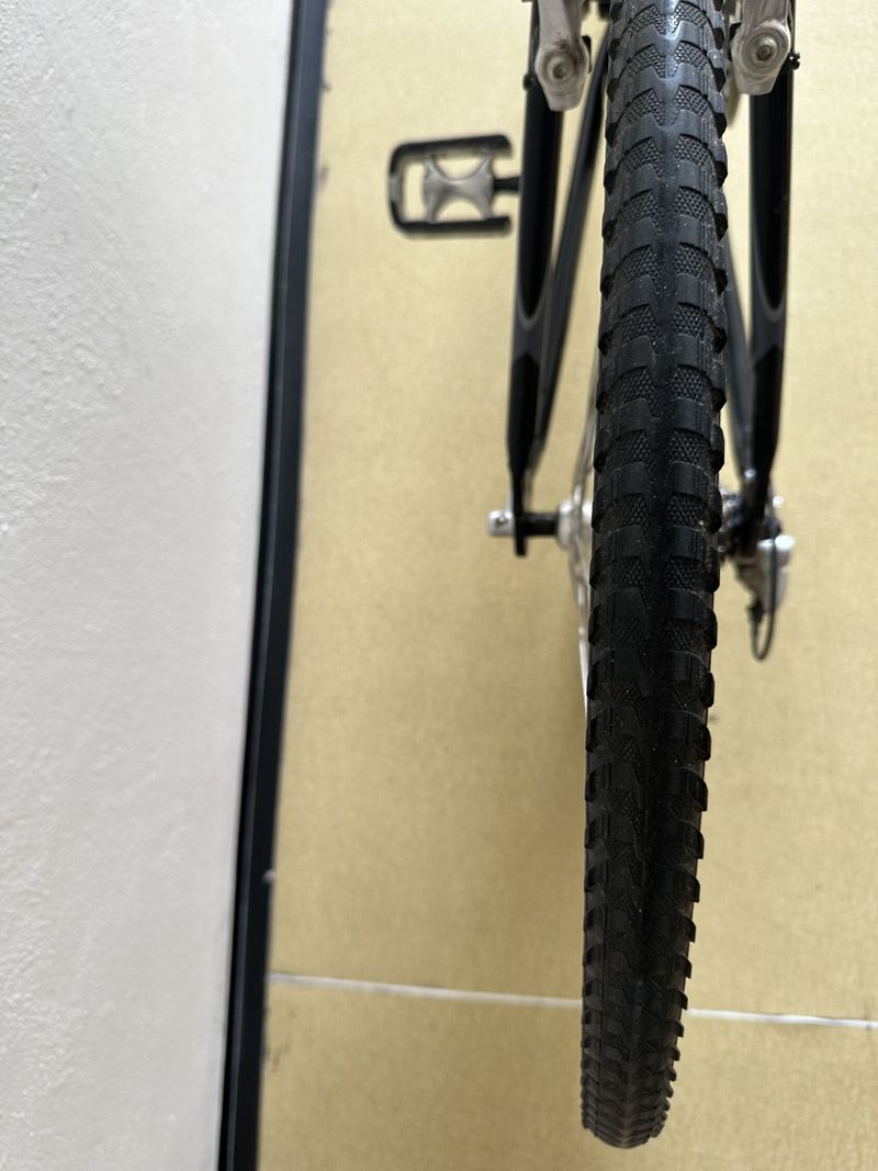 Crossové/trekkingové kolo Mongoose Crossway 350 vel M