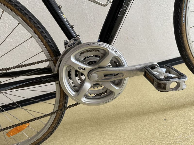 Crossové/trekkingové kolo Mongoose Crossway 350 vel M