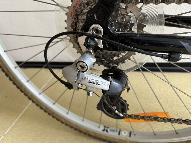 Crossové/trekkingové kolo Mongoose Crossway 350 vel M