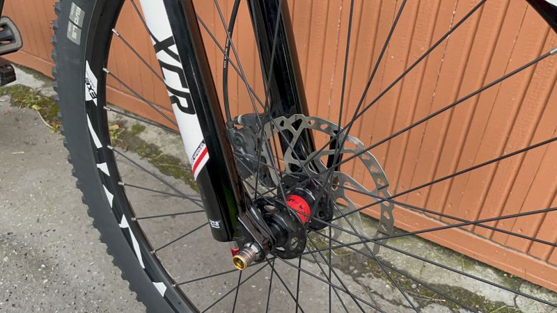 Leader Fox ARGUS 27,5 , L