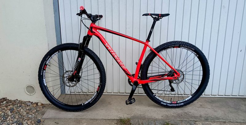 MTB na rámu Specialized vel.L pěkný stav bez investic,rychlé jednání sleva